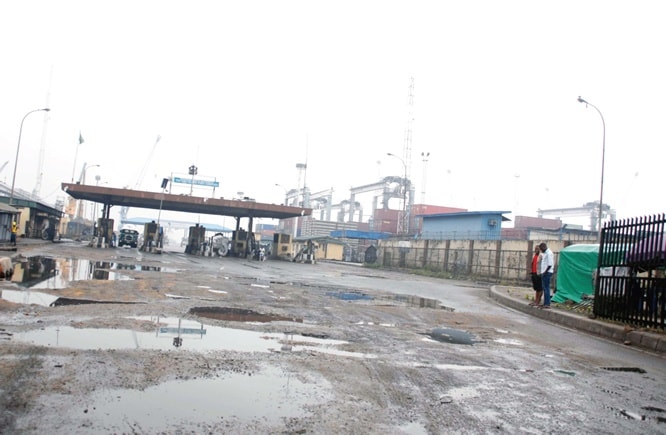 apapa road