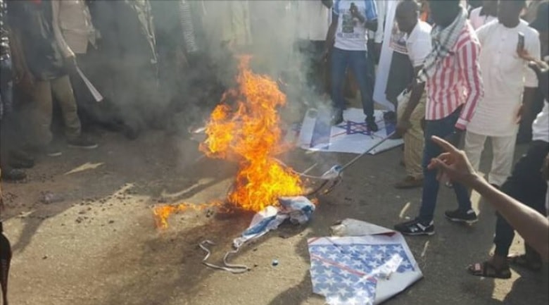 Shiites burn US, Israel flags in Abuja