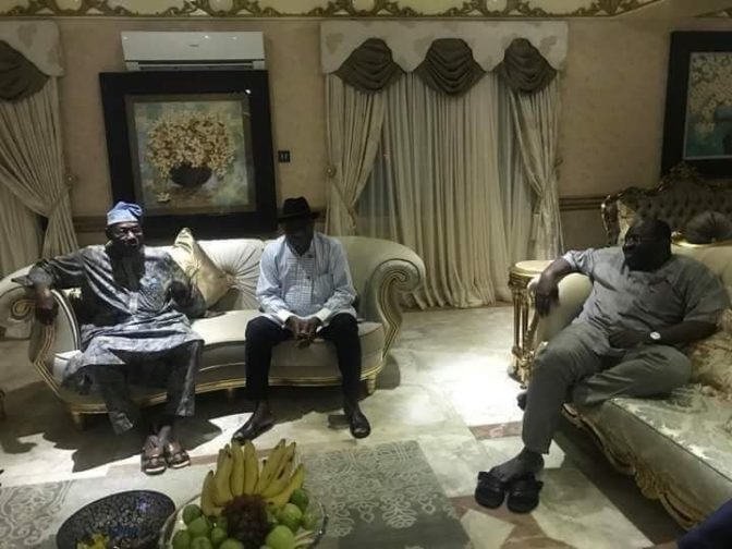 Obasanjo meets with Jonathan in Otuoke